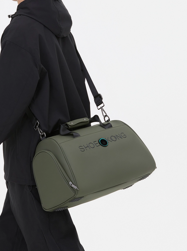 Tohugs Travel-Ready Sports Bag - Independent Shoe Compartment, Intelligent Deodorization & Sterilization for Sports & Fitness Adventures