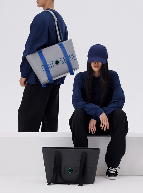 Made in China Tohugs Tote Backpack - Waterproof Business Leather, Featuring Smart Ozone Ion Deodorization