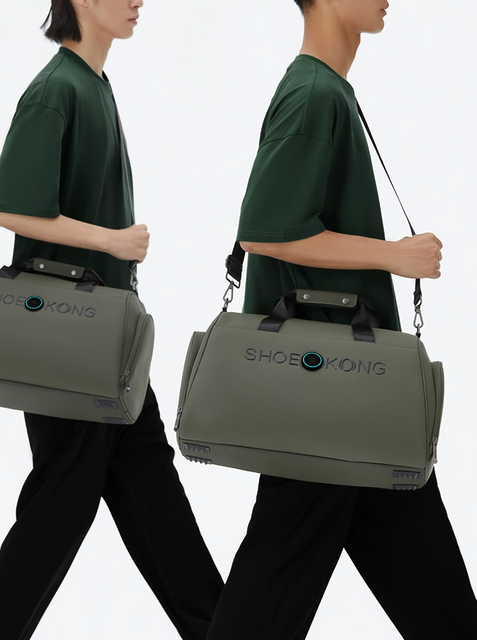 Tohugs Stylish Active Bag with Functional Organization, Featuring A 42L Capacity Made of Waterproof Material, Durable Design, Eye-catching, Perfect for Gym Enthusiasts